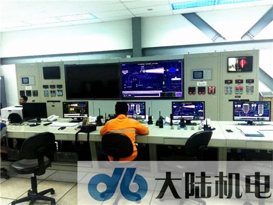 ��½����