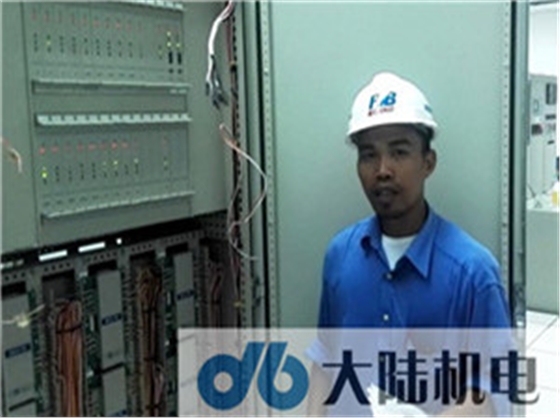 ��½����