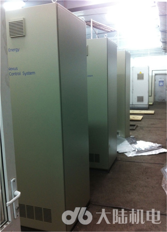 ��½����