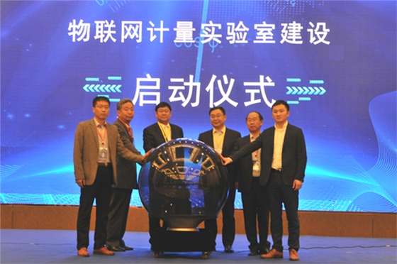 ����������������