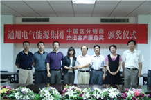 ��½����