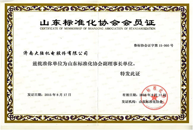 ��½����