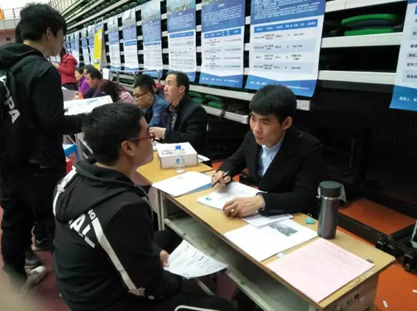 ��½������Ƹ